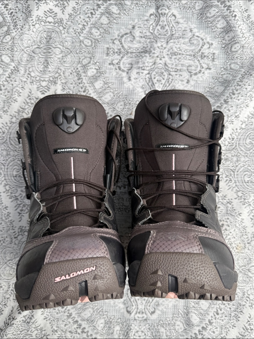 Women’s Soloman Kiana Snowboard Boots  - Size 7
